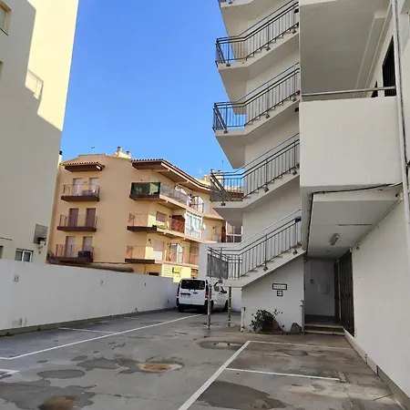 Appartement Vue Avec Parking - 4 Pers. *