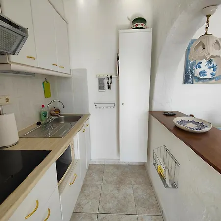 Studio Vue Mer Avec Parking - 4 Pers.